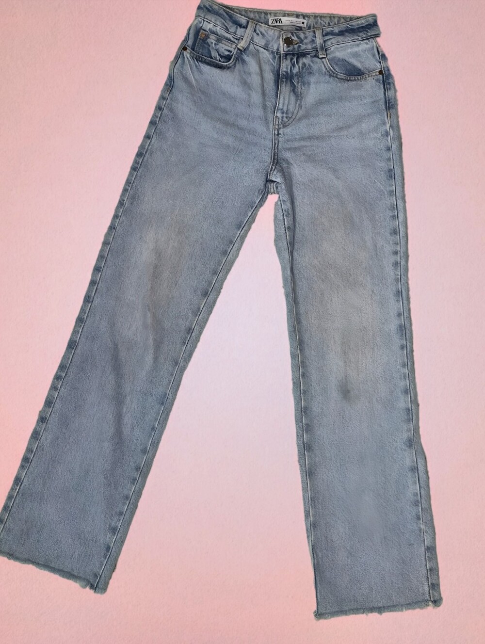 Zara Light Wash High-Rise Straight Leg Mom Jeans Raw Hem Size 2